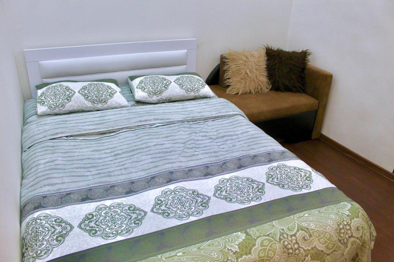 Tiny Old Tbilisi Apartment Luaran gambar